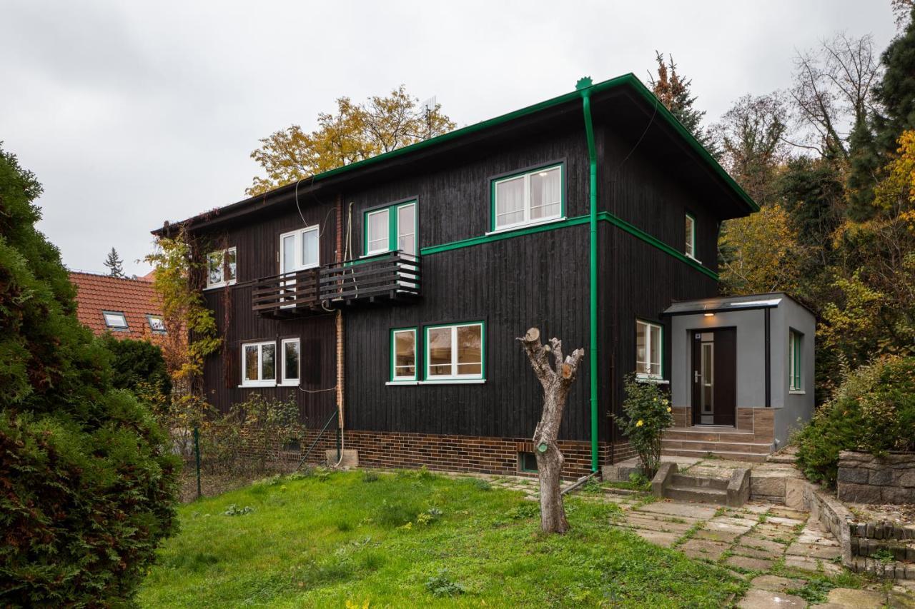 Willa Minimalistic House In Vinohrady By Prague Days Zewnętrze zdjęcie